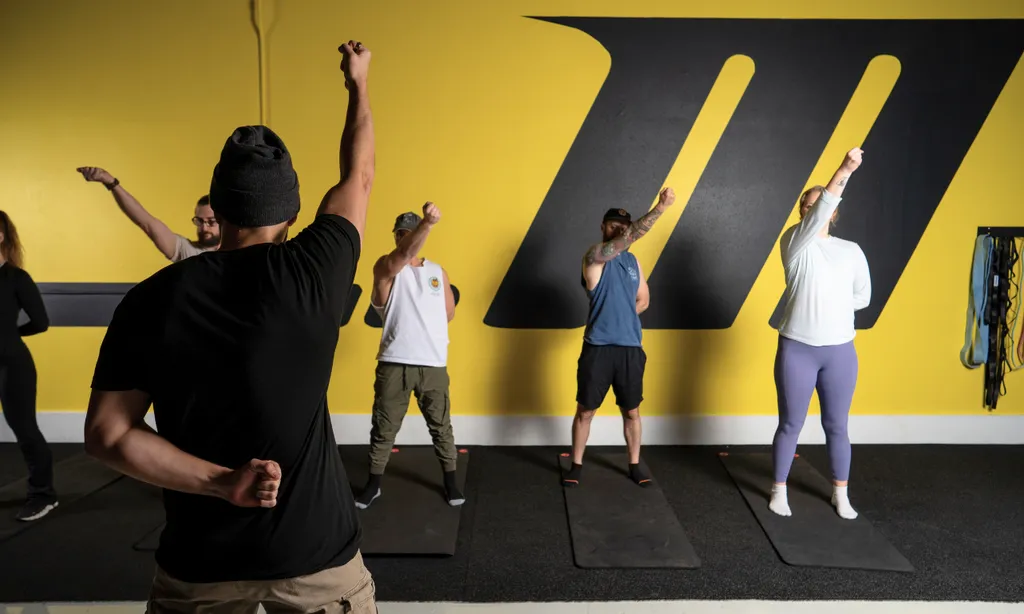 Train With Intention: Your July KINSTRETCH Schedule at Motive Training